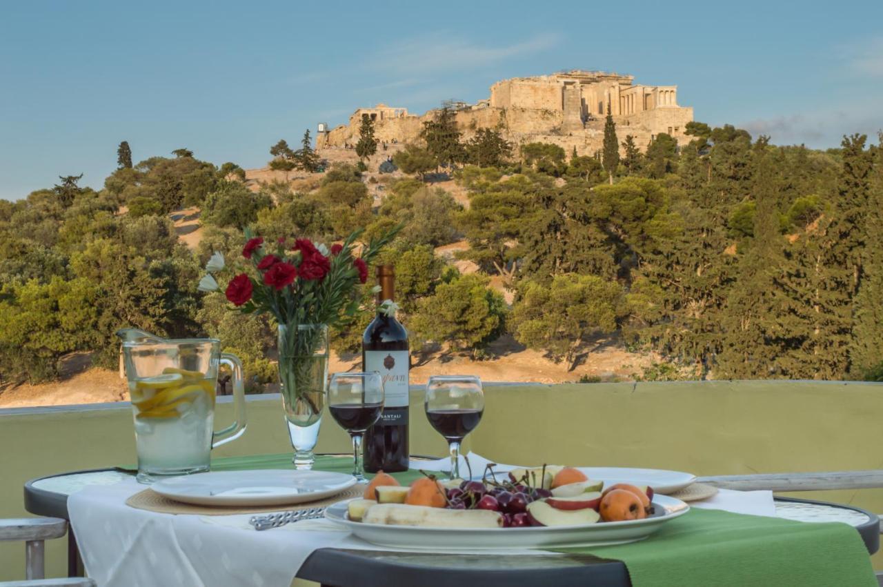 Meros - Athenian Residencies * Ateny